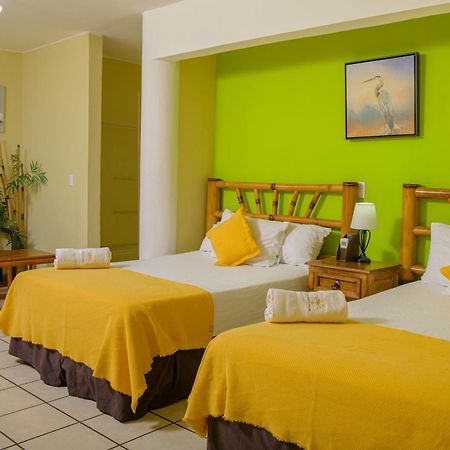 Banana Palms Hotel リオ・ドゥルセ エクステリア 写真