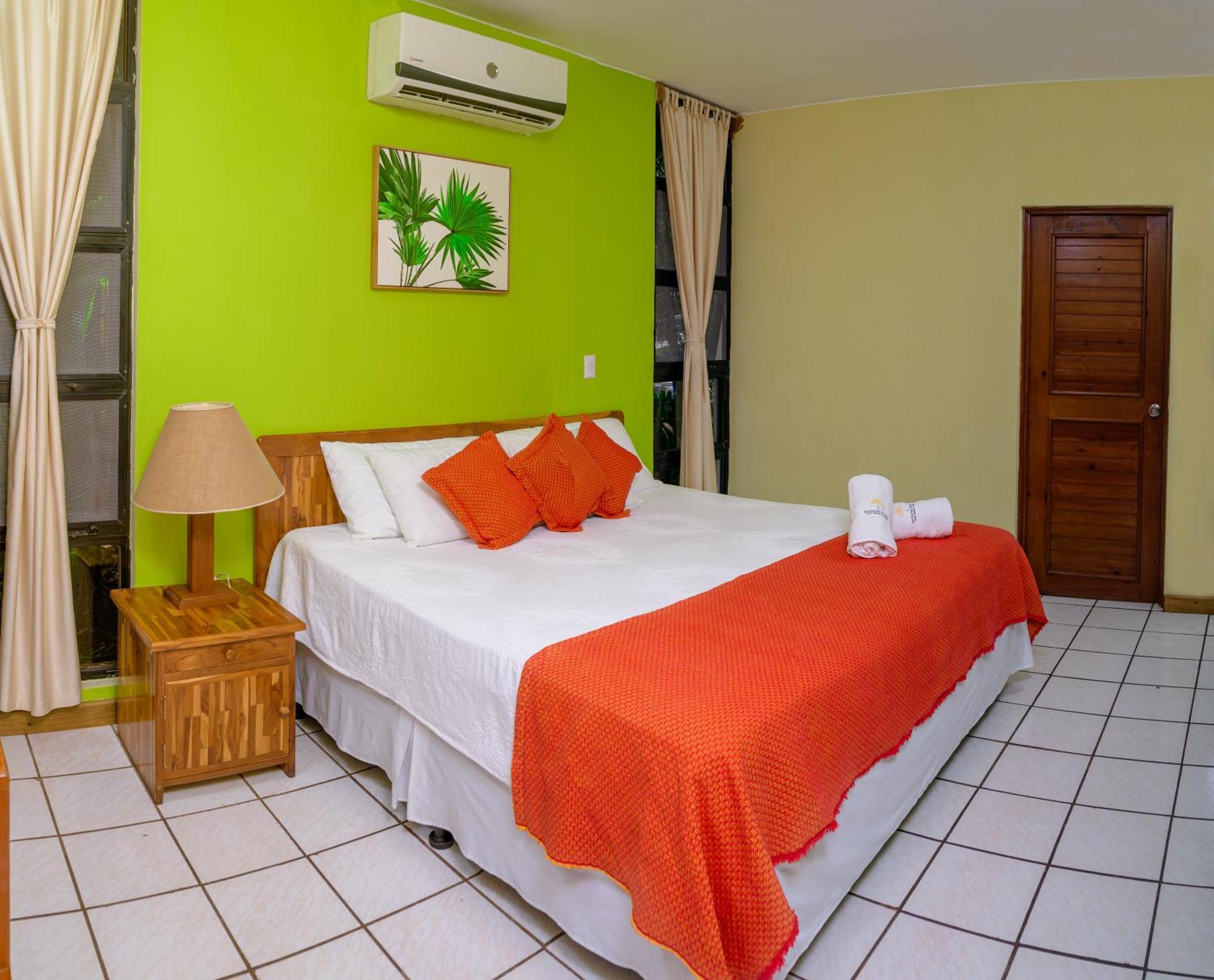 Banana Palms Hotel リオ・ドゥルセ エクステリア 写真