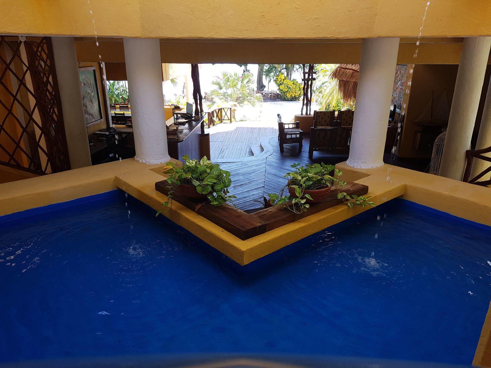 Banana Palms Hotel リオ・ドゥルセ エクステリア 写真