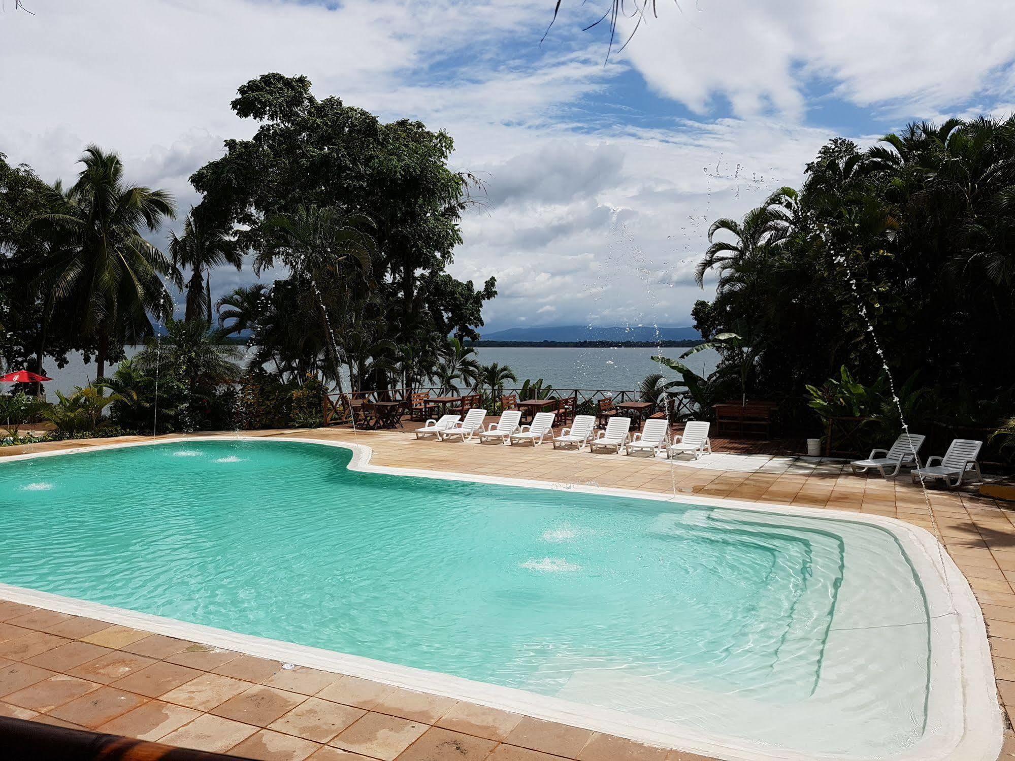 Banana Palms Hotel リオ・ドゥルセ エクステリア 写真
